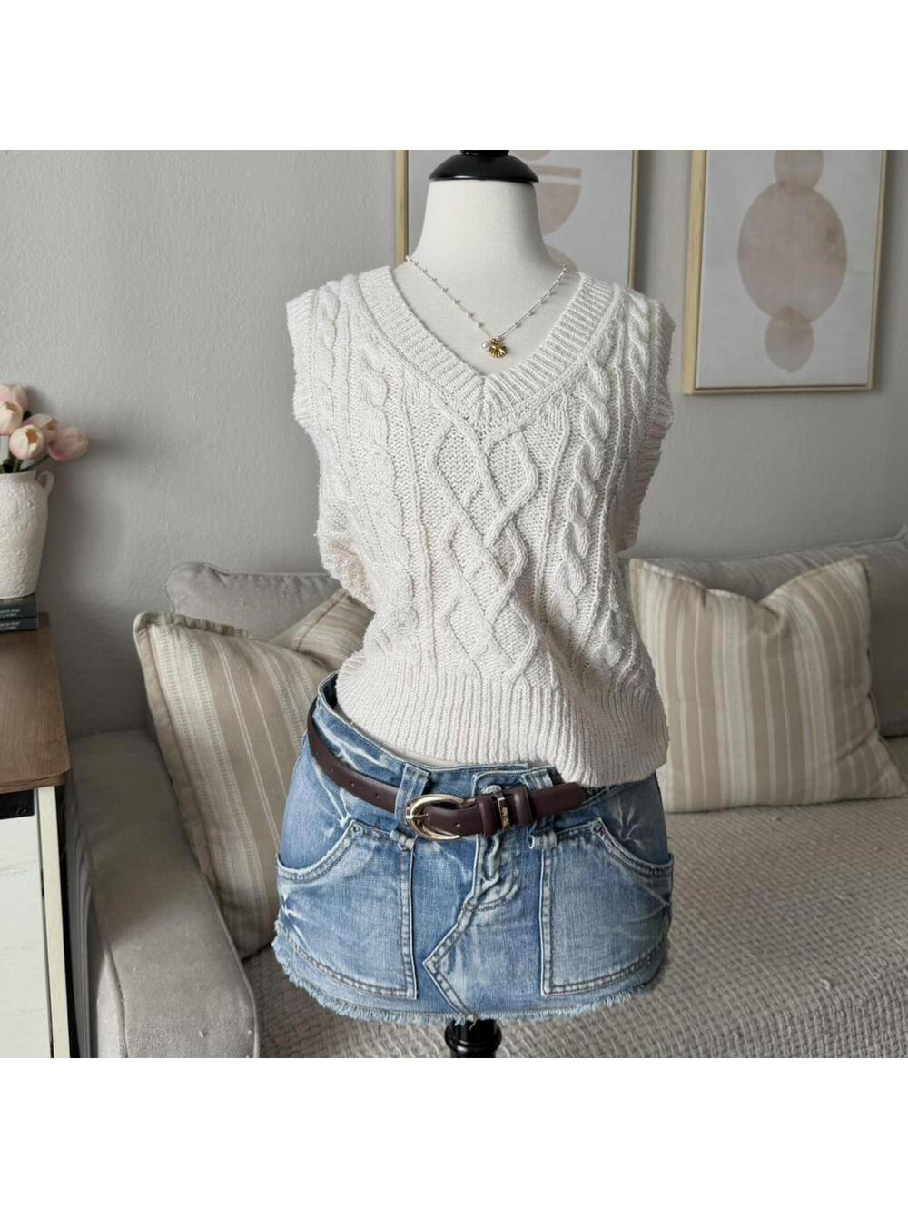 Aerie Cable Knit Sweater Vest